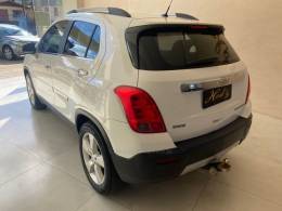 CHEVROLET - TRACKER - 2015/2015 - Branca - R$ 75.900,00