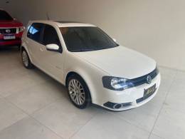 VOLKSWAGEN - GOLF - 2013/2014 - Branca - R$ 69.900,00