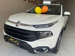 FIAT - TORO - 2020/2021 - Branca - R$ 105.900,00