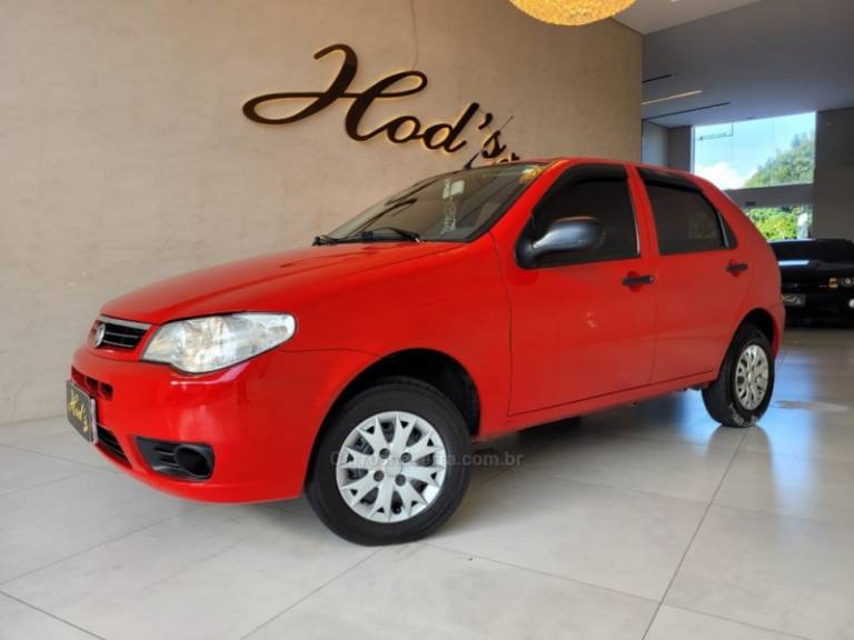 FIAT - PALIO - 2015/2015 - Vermelha - Sob Consulta