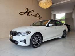 BMW - 320I - 2022/2022 - Branca - Sob Consulta