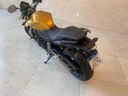 HONDA - CB 600F - 2010/2010 - Dourada - R$ 41.900,00