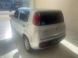 FIAT - UNO - 2014/2015 - Prata - Sob Consulta