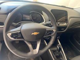 CHEVROLET - ONIX - 2022/2023 - Preta - R$ 89.900,00