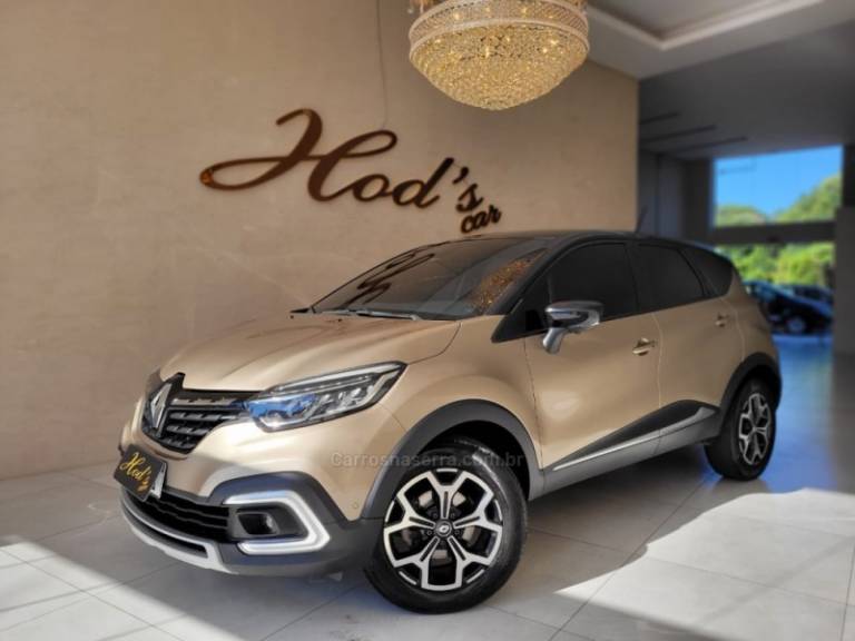 RENAULT - CAPTUR - 2021/2022 - Bege - Sob Consulta