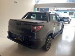 FIAT - STRADA - 2023/2024 - Cinza - R$ 135.900,00