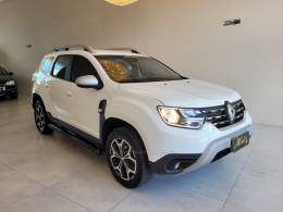 RENAULT - DUSTER - 2021/2022 - Branca - Sob Consulta