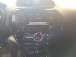 KIA MOTORS - SOUL - 2016/2017 - Branca - Sob Consulta