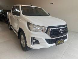 TOYOTA - HILUX - 2019/2019 - Branca - Sob Consulta