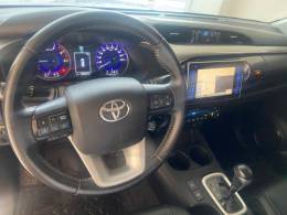 TOYOTA - HILUX - 2018/2018 - Branca - R$ 188.900,00