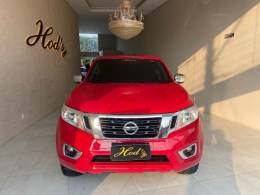 NISSAN - FRONTIER - 2017/2018 - Vermelha - R$ 152.900,00