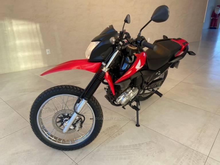 HONDA - NXR 160 - 2015/2016 - Vermelha - R$ 15.900,00