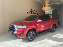 TOYOTA - HILUX - 2022/2022 - Vermelha - Sob Consulta