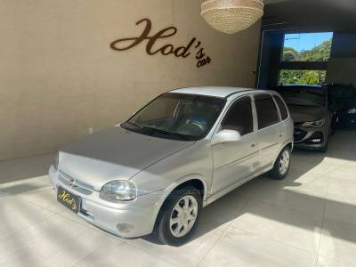 CHEVROLET - CORSA - 1999/1999 - Prata - R$ 22.900,00