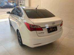 HYUNDAI - HB20S - 2013/2014 - Branca - R$ 51.900,00