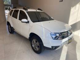 RENAULT - DUSTER - 2017/2018 - Branca - R$ 77.900,00