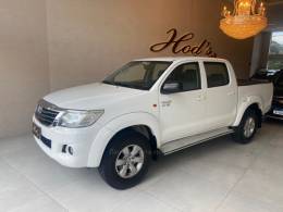 TOYOTA - HILUX - 2015/2015 - Branca - R$ 120.900,00