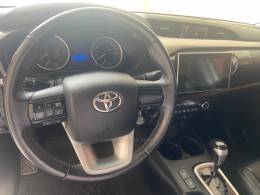 TOYOTA - HILUX - 2019/2019 - Branca - Sob Consulta