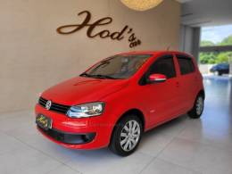 VOLKSWAGEN - FOX - 2010/2011 - Vermelha - R$ 35.500,00