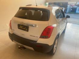 CHEVROLET - TRACKER - 2013/2014 - Branca - R$ 72.900,00