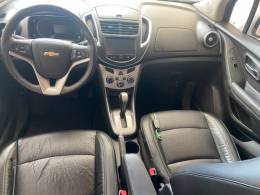 CHEVROLET - TRACKER - 2015/2015 - Branca - R$ 75.900,00