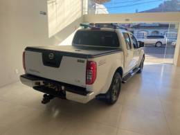 NISSAN - FRONTIER - 2012/2013 - Branca - Sob Consulta