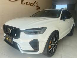 VOLVO - XC60 - 2022/2023 - Branca - R$ 407.900,00