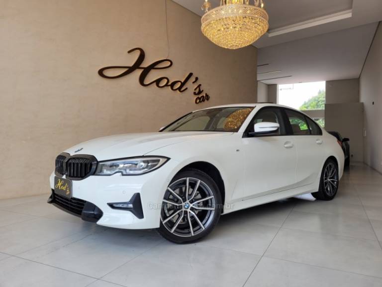 BMW - 320I - 2022/2022 - Branca - Sob Consulta