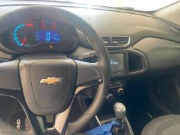 CHEVROLET - ONIX - 2013/2014 - Prata - R$ 51.900,00