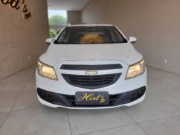 CHEVROLET - ONIX - 2014/2015 - Branca - Sob Consulta