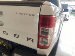 FORD - RANGER - 2016/2017 - Branca - R$ 152.900,00