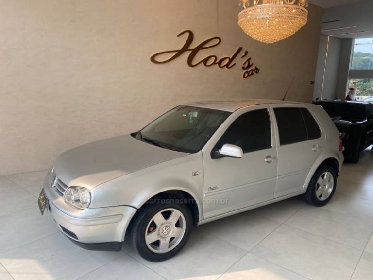 VOLKSWAGEN - GOLF - 2006/2006 - Prata - R$ 32.900,00