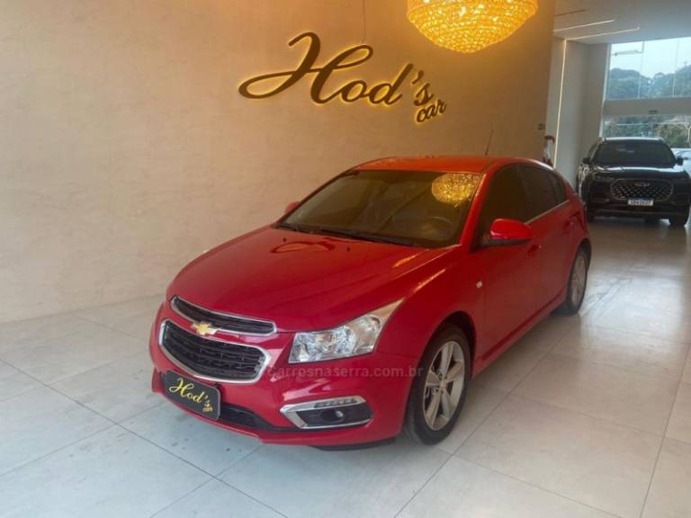 CHEVROLET - CRUZE - 2016/2016 - Vermelha - R$ 74.900,00