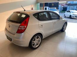 HYUNDAI - I30 - 2010/2011 - Prata - R$ 47.900,00