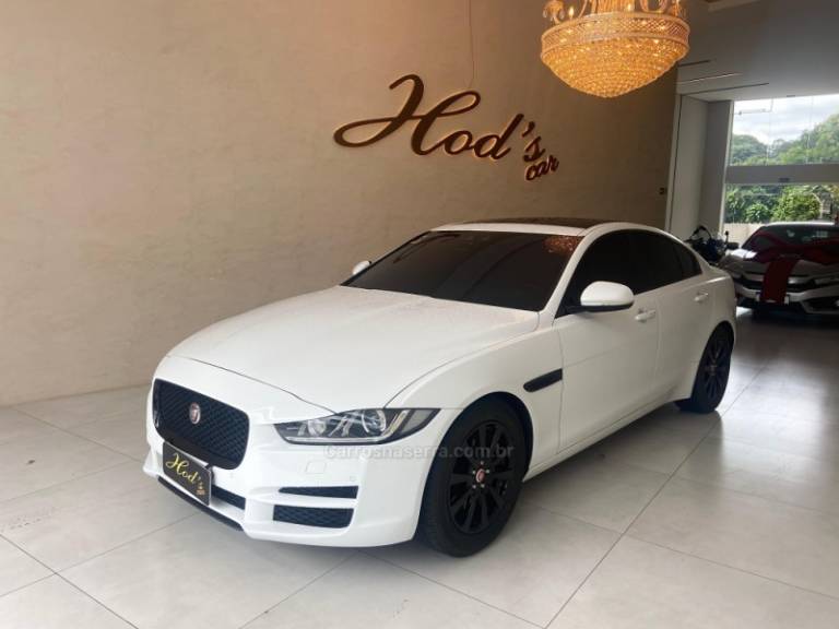 JAGUAR - XE - 2016/2016 - Branca - R$ 133.900,00