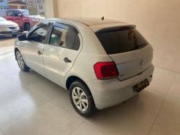 VOLKSWAGEN - GOL - 2020/2021 - Prata - R$ 55.500,00