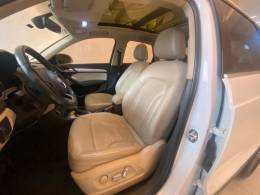 AUDI - Q3 - 2017/2018 - Branca - R$ 135.900,00