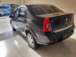 RENAULT - LOGAN - 2013/2013 - Preta - R$ 33.900,00