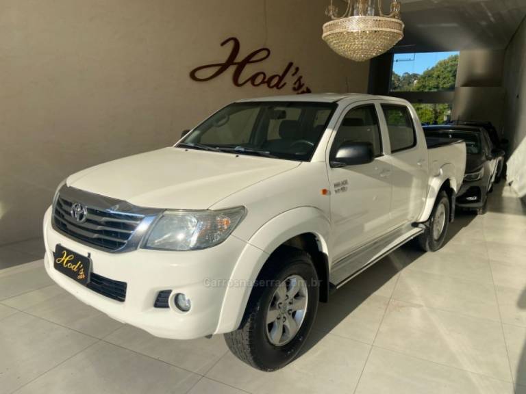 TOYOTA - HILUX - 2014/2015 - Branca - Sob Consulta