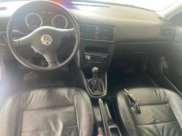 VOLKSWAGEN - GOLF - 2004/2005 - Cinza - Sob Consulta