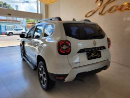 RENAULT - DUSTER - 2021/2022 - Branca - Sob Consulta