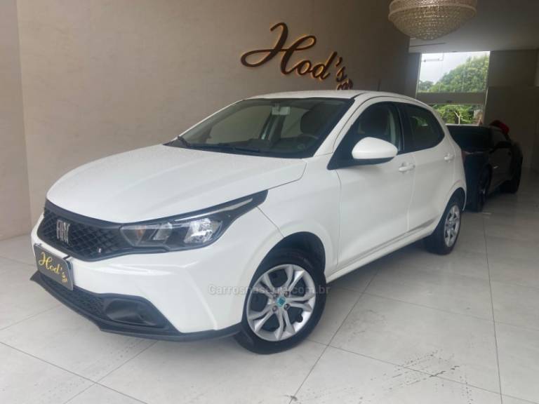 FIAT - ARGO - 2023/2024 - Branca - R$ 78.900,00