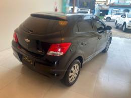 CHEVROLET - ONIX - 2014/2015 - Preta - Sob Consulta