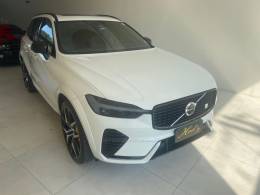 VOLVO - XC60 - 2022/2023 - Branca - R$ 407.900,00