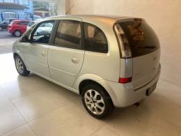 CHEVROLET - MERIVA - 2011/2011 - Prata - R$ 36.900,00