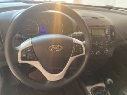 HYUNDAI - I30 - 2010/2011 - Prata - R$ 47.900,00