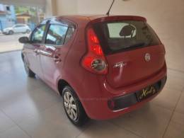 FIAT - PALIO - 2012/2012 - Vermelha - R$ 35.900,00