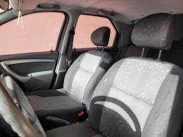 RENAULT - LOGAN - 2013/2013 - Preta - R$ 33.900,00