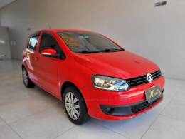 VOLKSWAGEN - FOX - 2010/2011 - Vermelha - R$ 35.500,00