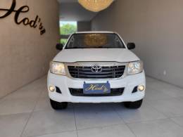 TOYOTA - HILUX - 2014/2014 - Branca - R$ 115.900,00